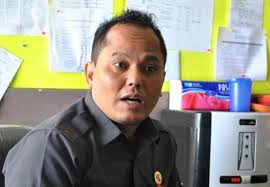 Bawaslu Se-Riau Tertibkan 11.890 Baliho Bupati/Walikota